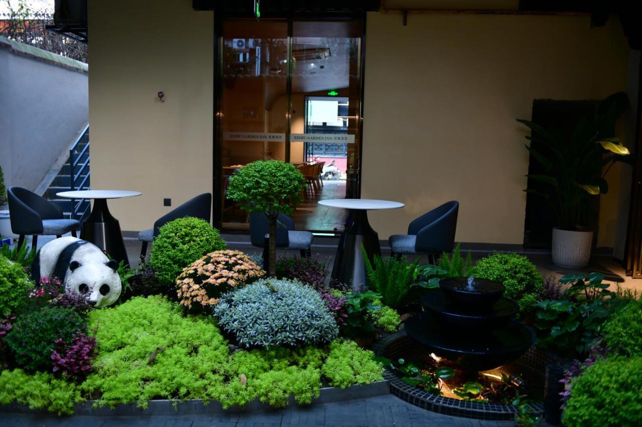 Xishu Garden Inn - Travel Agency Service - Car Rent Service - English Speaking Чънду Екстериор снимка